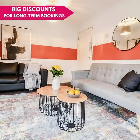 Modern 2Br Flat In Bentley House Appartement